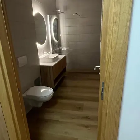 Apartman M&M&M - U Sklopu Aparthotel Vucko Jahorina -Privatni Apartman * Jahorina